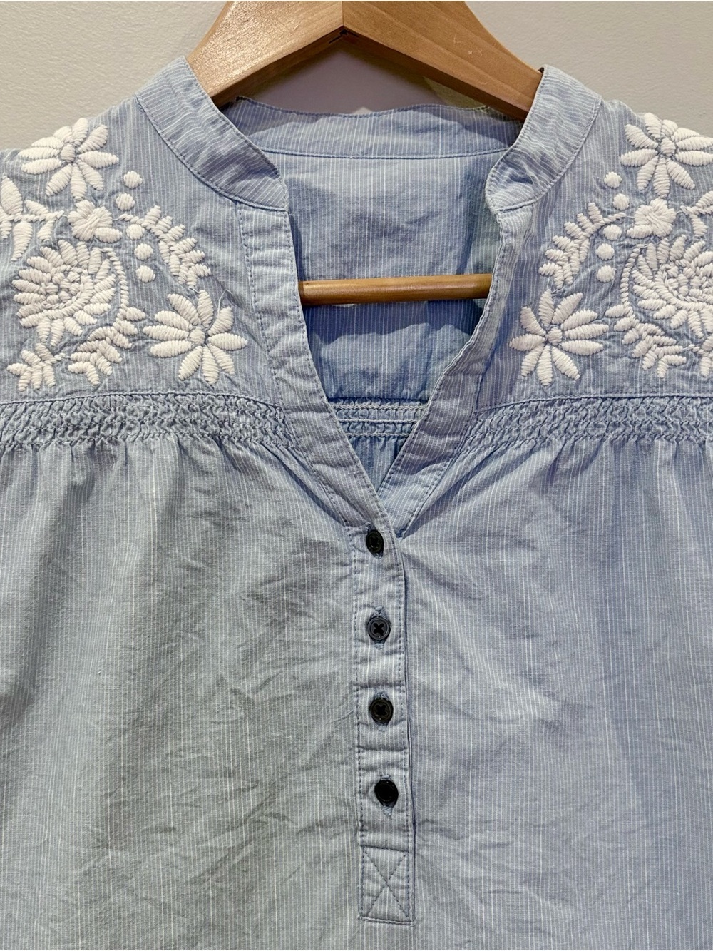 Cecil McBee Vintage Embroidered Cotton Blouse - Light Blue & White 100% Cotton - Picture 4 of 10